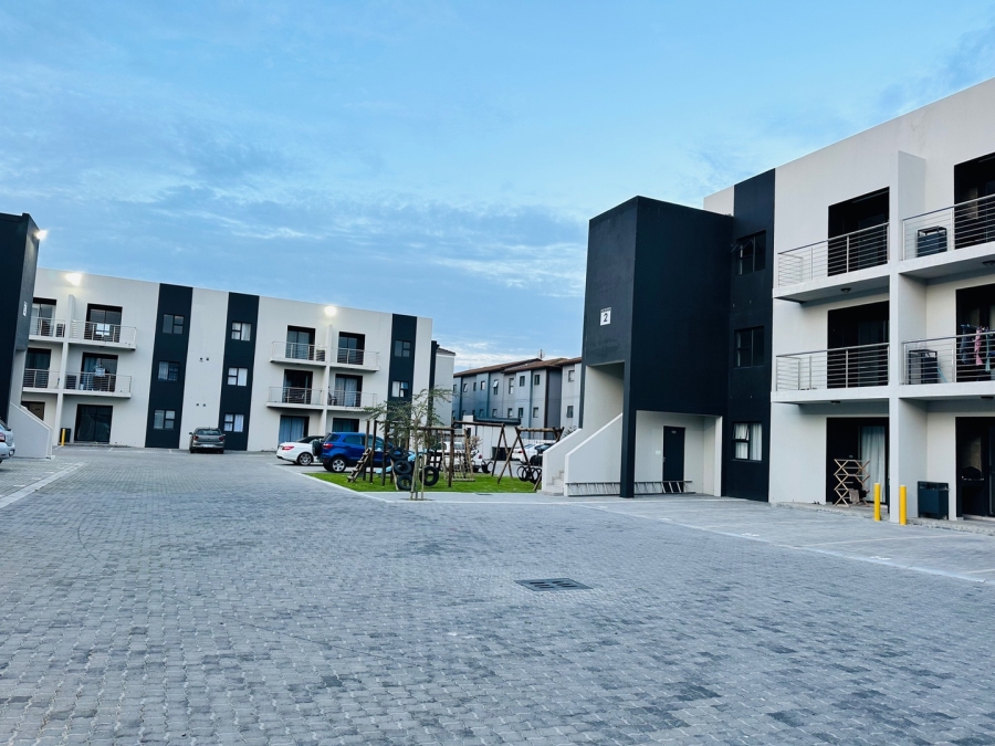 2 Bedroom Property for Sale in Parklands Western Cape